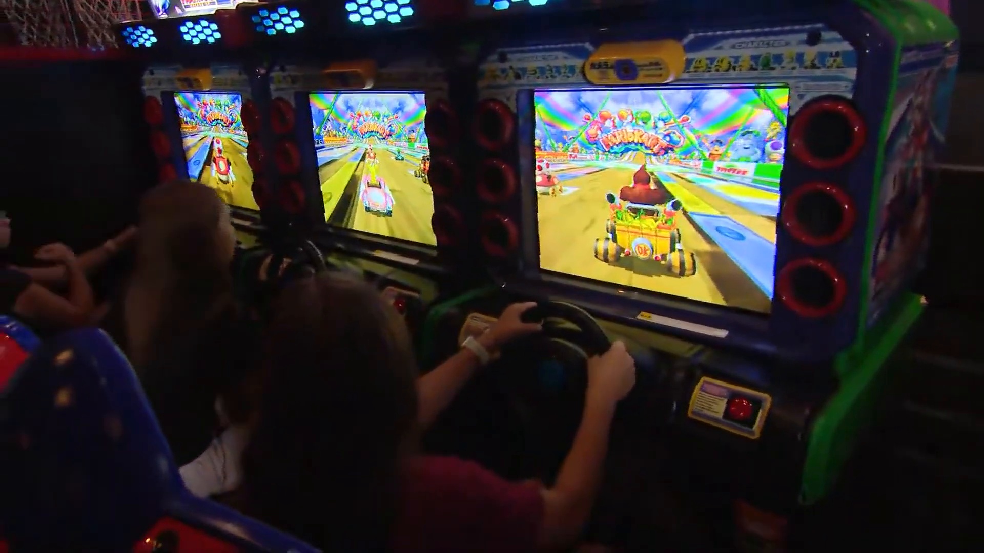 08-mario-kart-cabinets